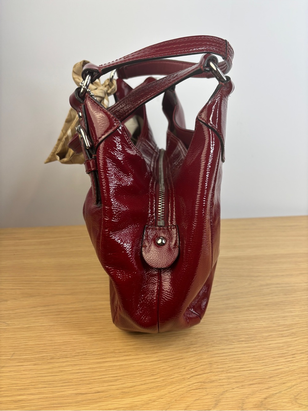 Vintage Coach Soho Deep Red Patent Leather Hobo Shoulder Bag w/Scarf 19703 - Picture 5 of 16